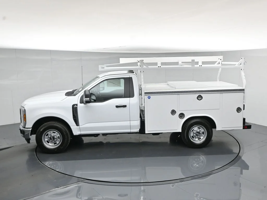 New 2026 White Ford XL image 42