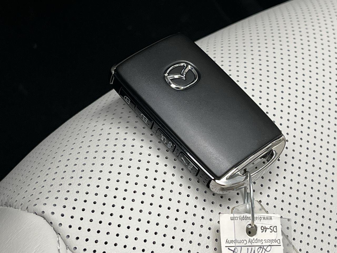 2026 Mazda CX-90 Premium Plus Package - Photo 29