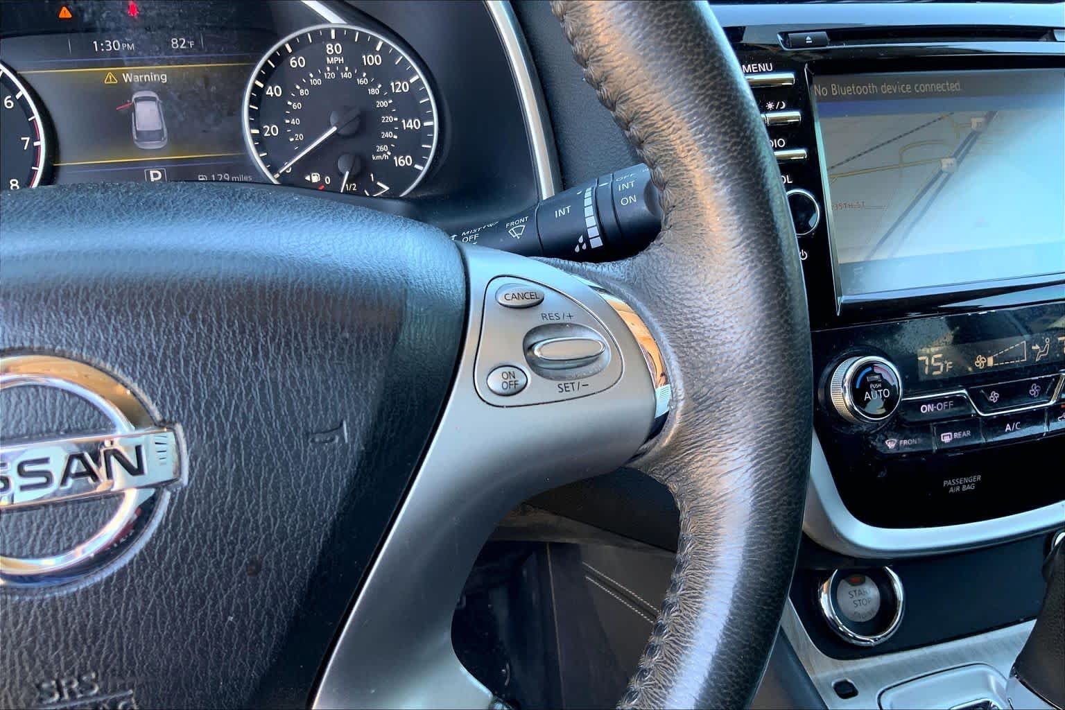 Used 2015 Brilliant Silver Metallic Nissan SV image 23