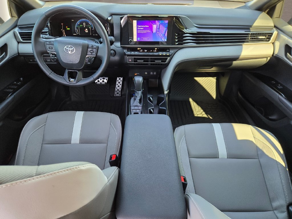 Used 2026  Toyota SE image 14