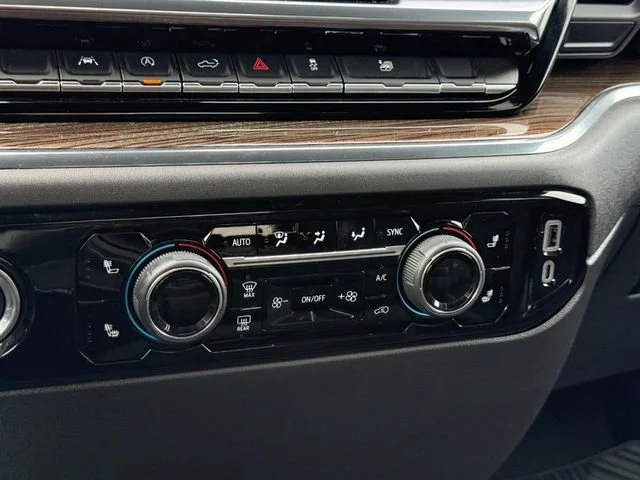 2023 Chevrolet Silverado 1500 LT - Photo 18