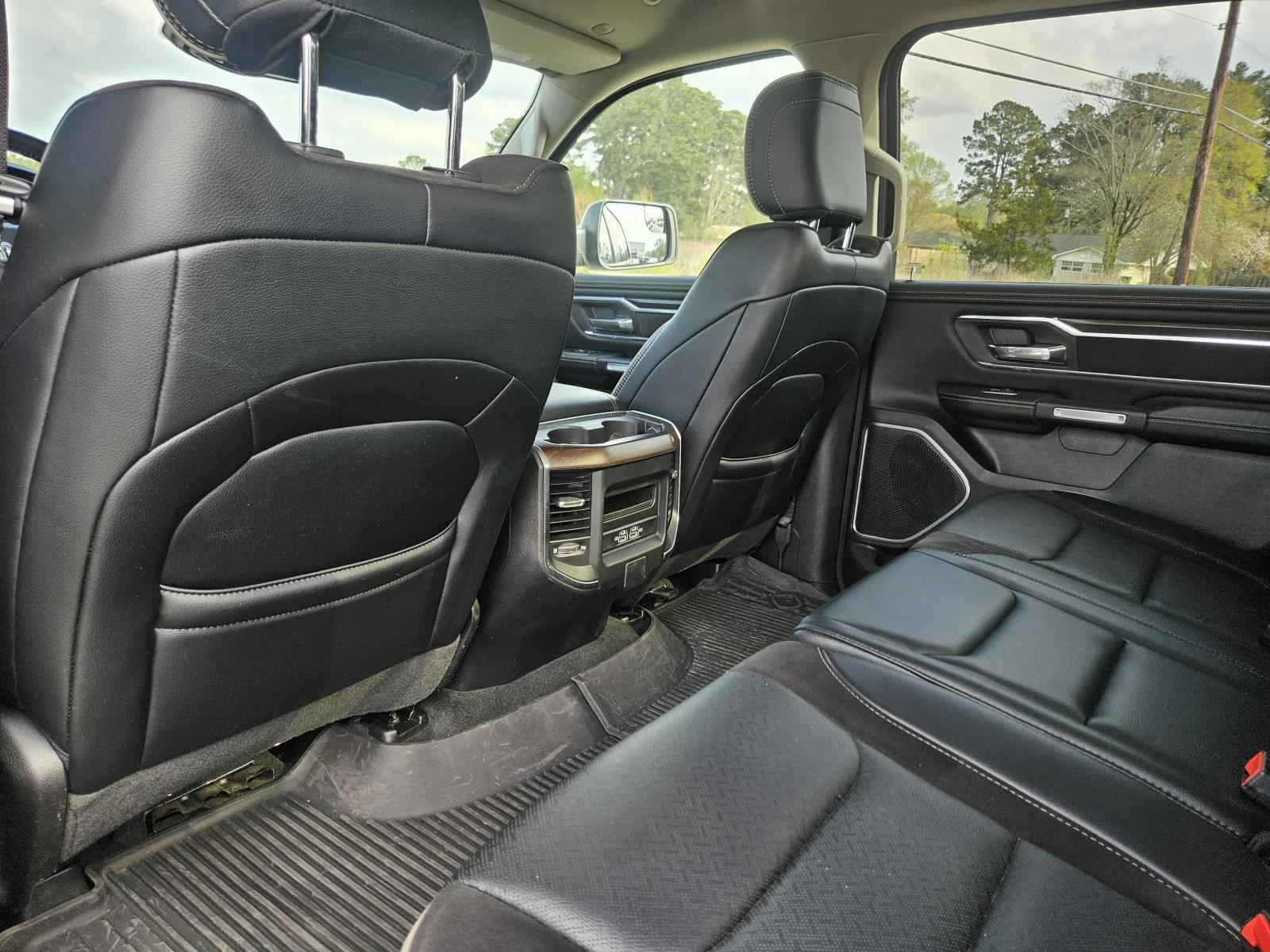 Used 2022 Black Ram Laramie 4x4 Crew Cab 5