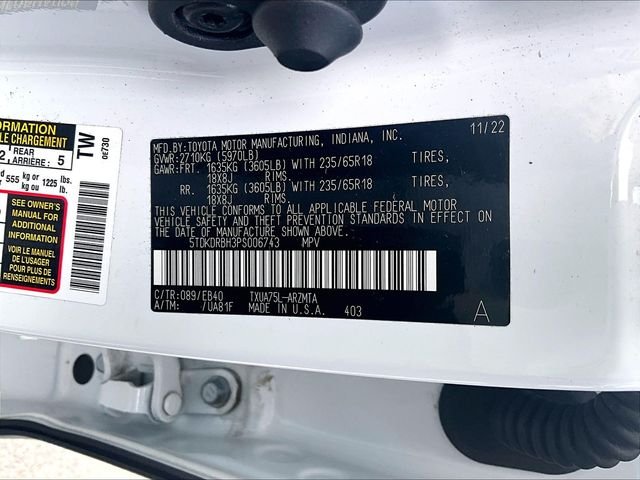 Used 2023 Beige Toyota XLE image 35