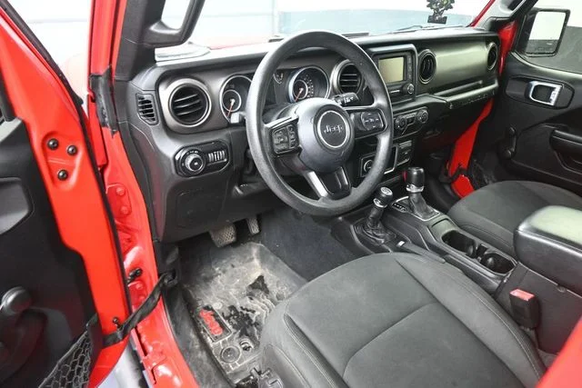 Used 2018 Red Jeep Unlimited Sport image 21