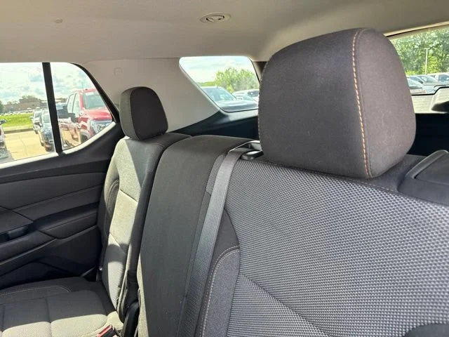 2020 Chevrolet Traverse LS - Photo 22