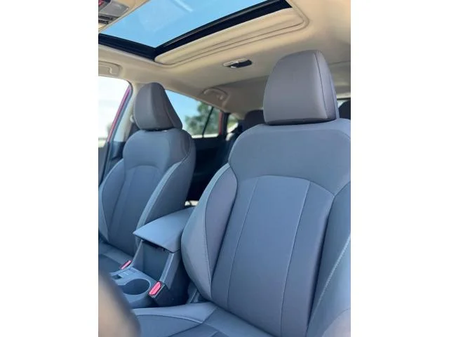 New 2026 LITHIUM RED PEARL Subaru Premium image 31