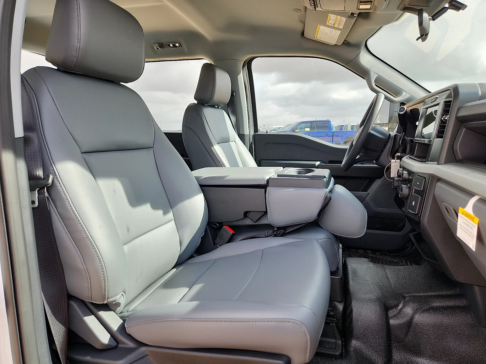 New 2026 Oxford White Ford F-250® XL image 20