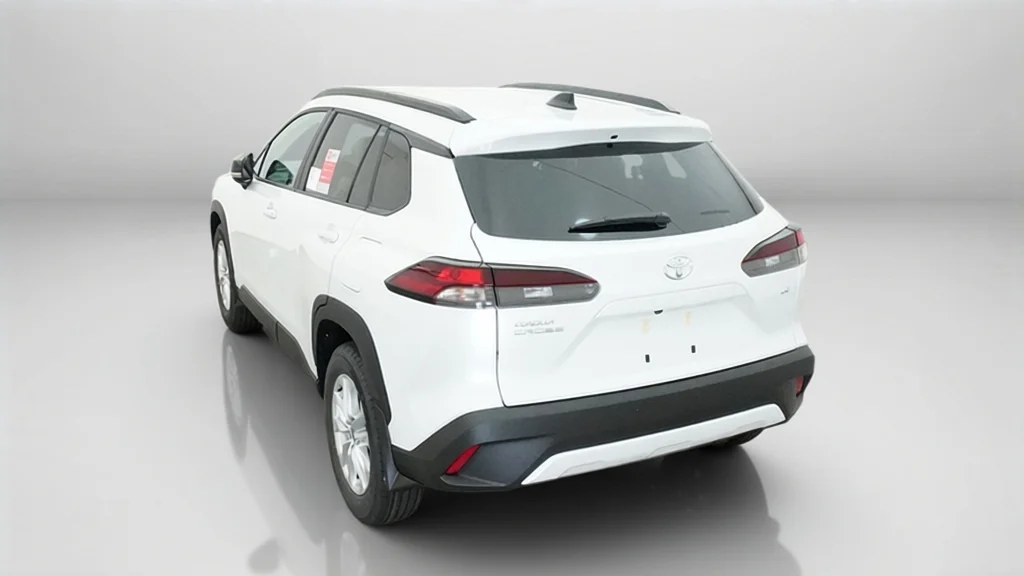 New 2026 Wind Chill Pearl Toyota LE image 13