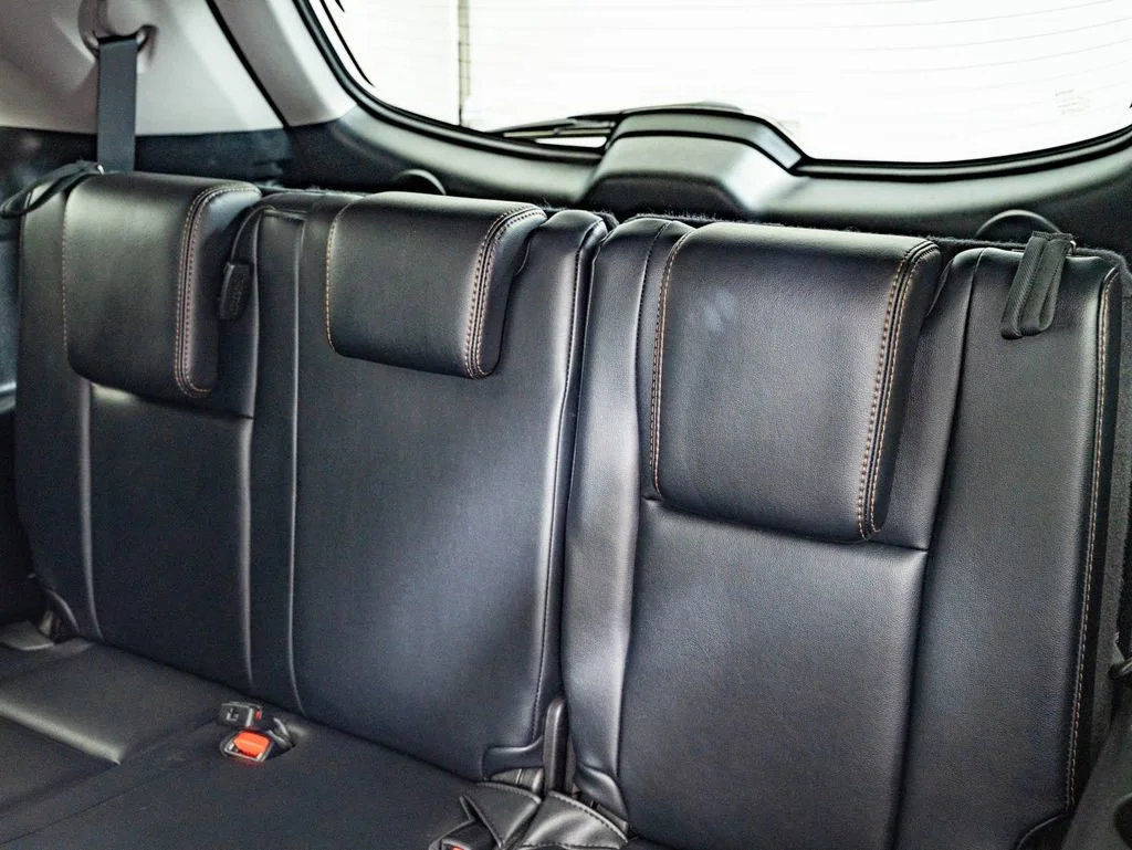 Used 2017 Blizzard Pearl Toyota Limited image 47