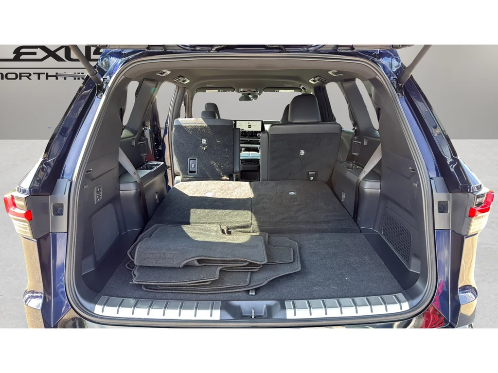 Used 2026  Lexus 500h F SPORT Performance Premium image 25