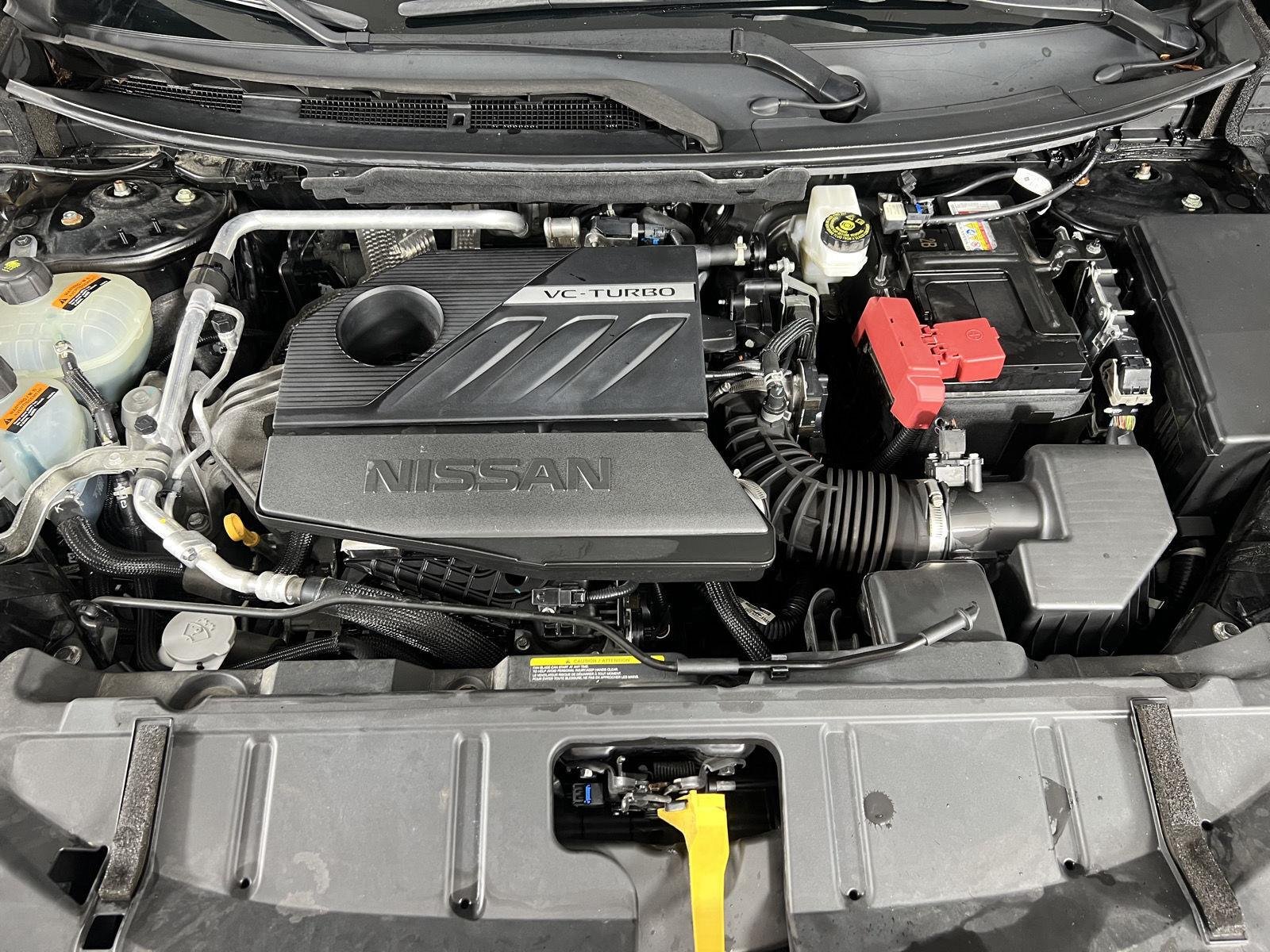 Used 2023 Super Black Nissan SV image 3