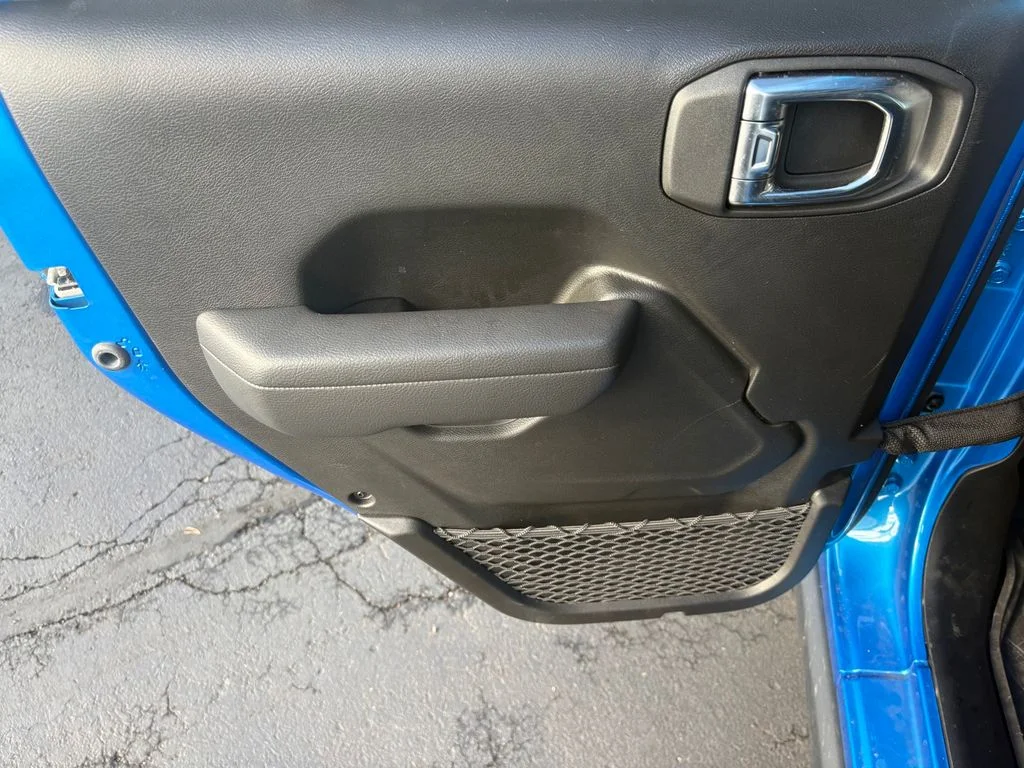 2025 Jeep Wrangler 4-Door Willys - Photo 32