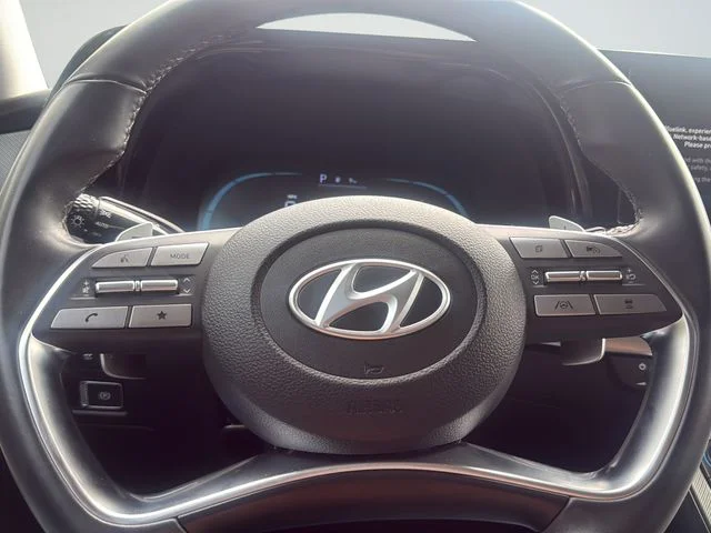 Used 2023 White Hyundai SEL image 27