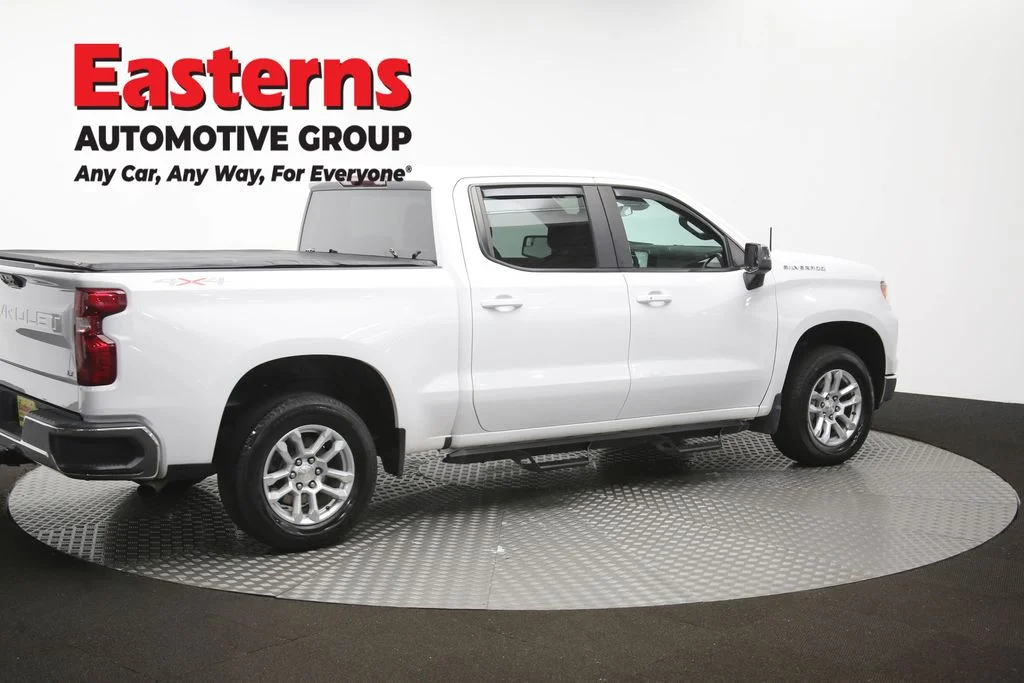 Used 2023 White Chevrolet LT image 43