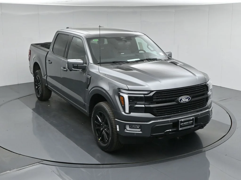 New 2026 Carbonized Gray Metallic Ford Platinum image 38