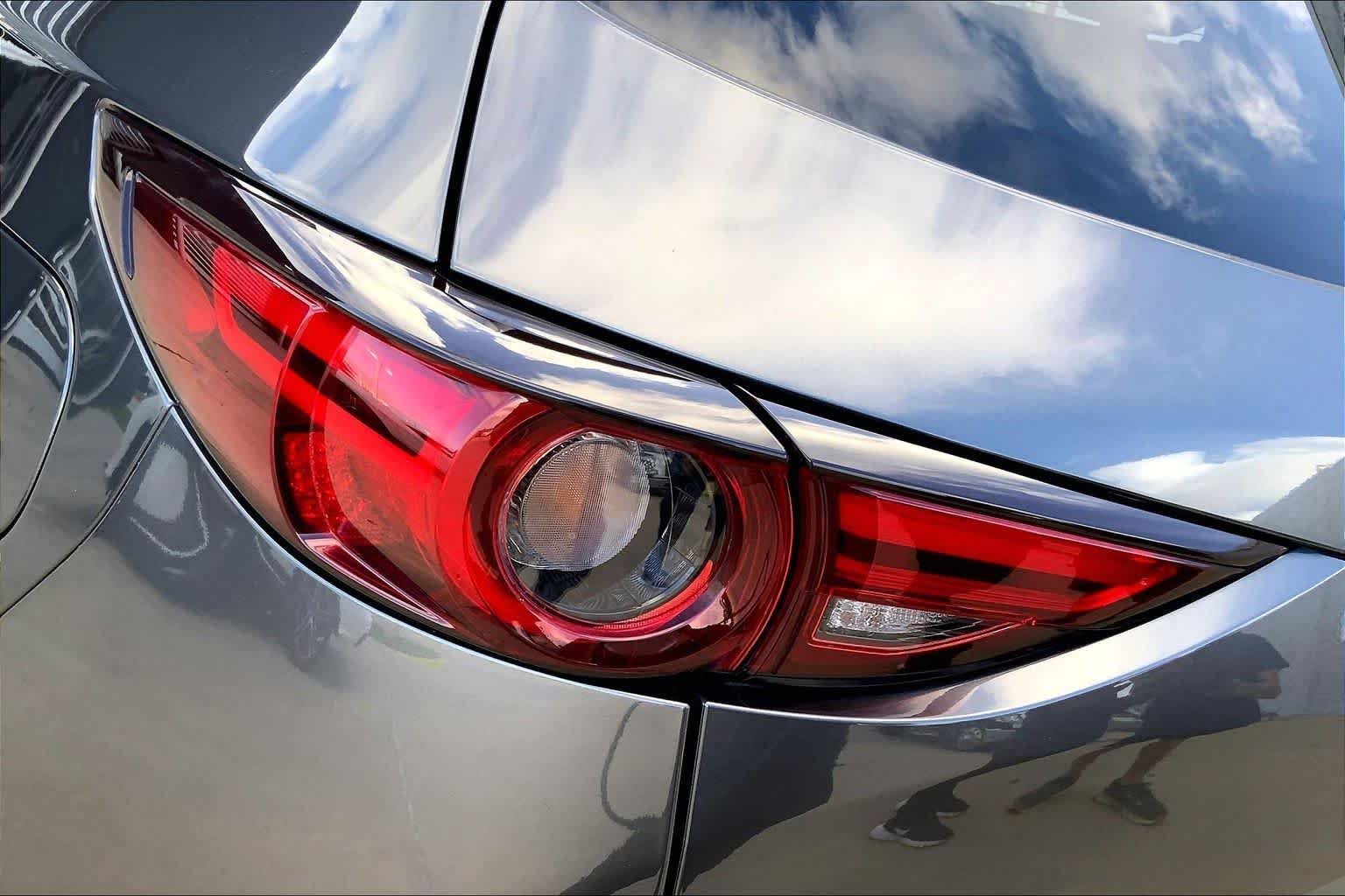 Used 2021 Machine Gray Metallic Mazda Grand Touring image 25