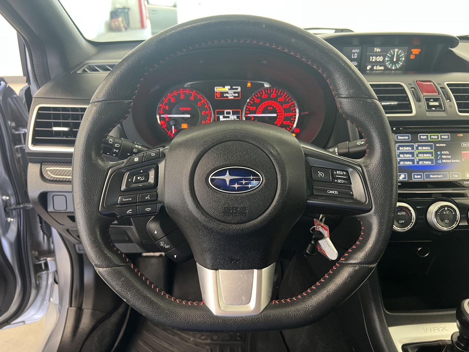 Used 2017 Ice Silver Metallic Subaru Premium image 15
