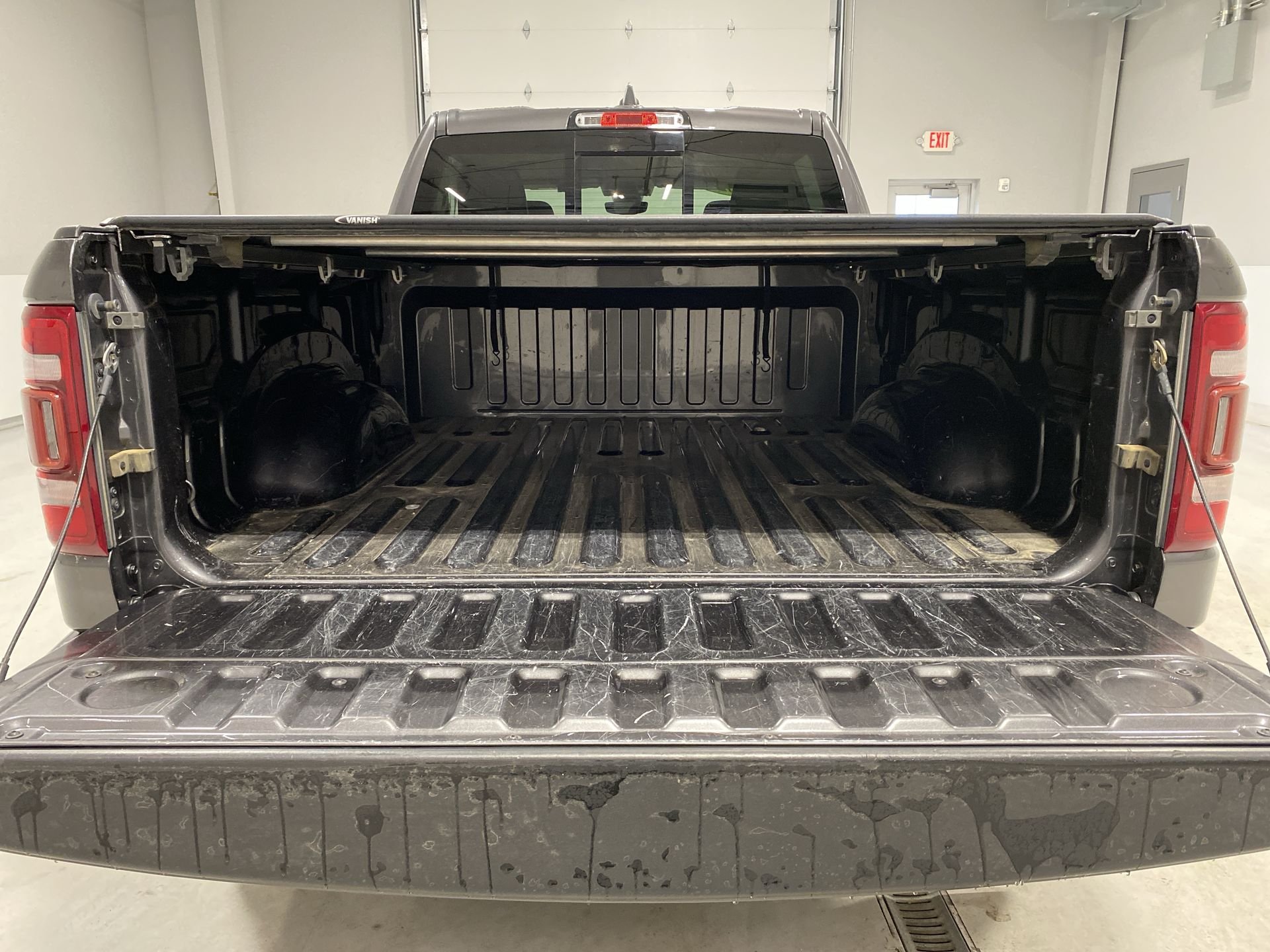 Used 2020 Granite Crystal Metallic Clearcoat  Ram Laramie image 58