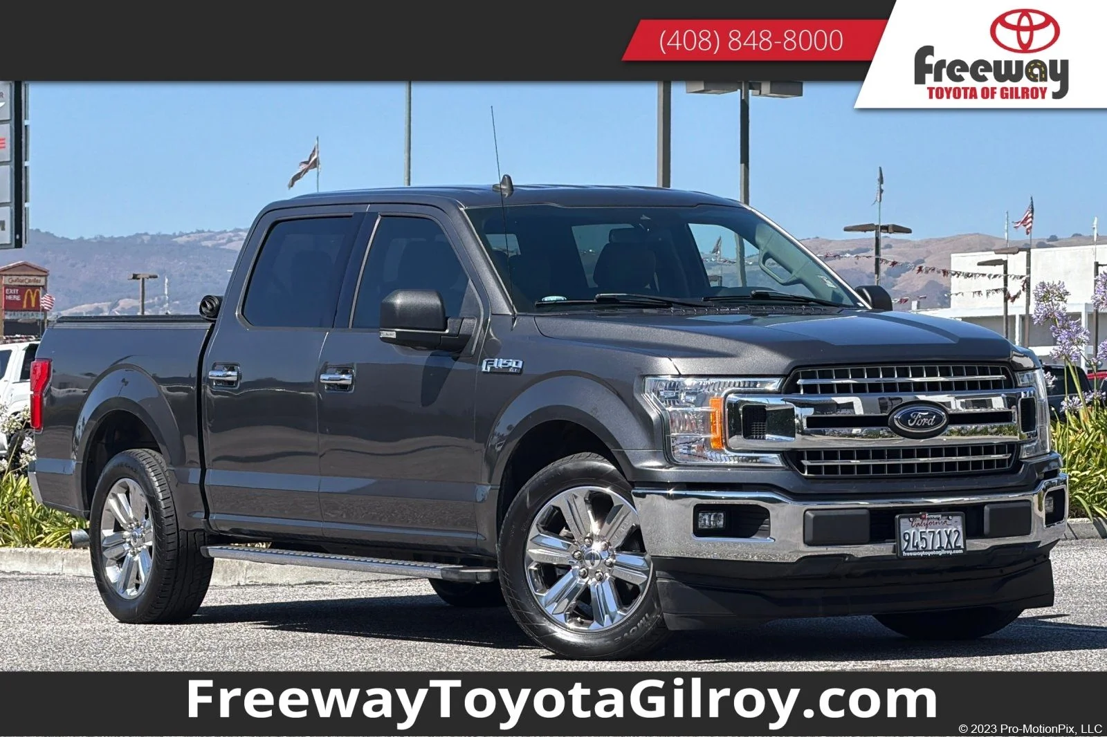 Used 2019 Gray Ford XLT image 1