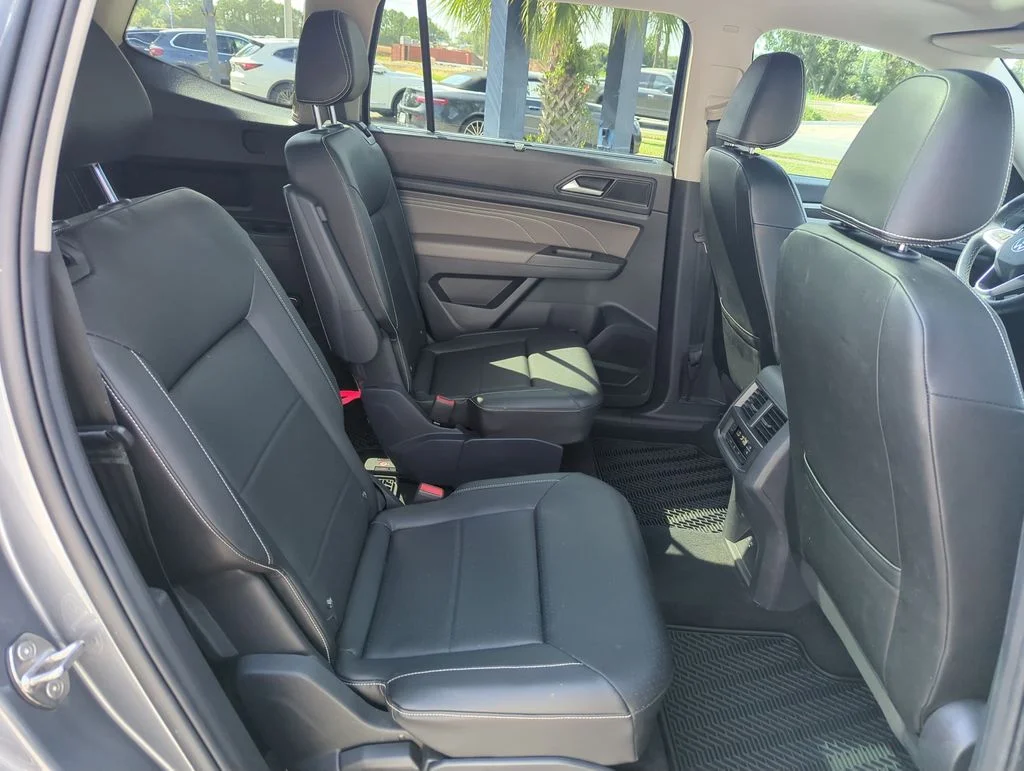 Used 2023 Gray Volkswagen 3.6L V6 SE w/Technology image 35