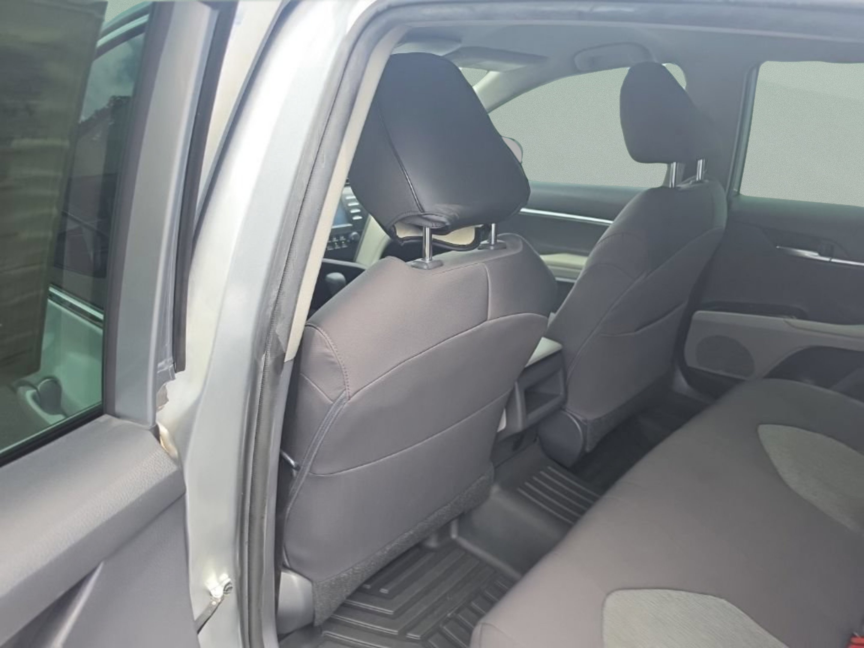 Used 2019 Silver Toyota LE image 17