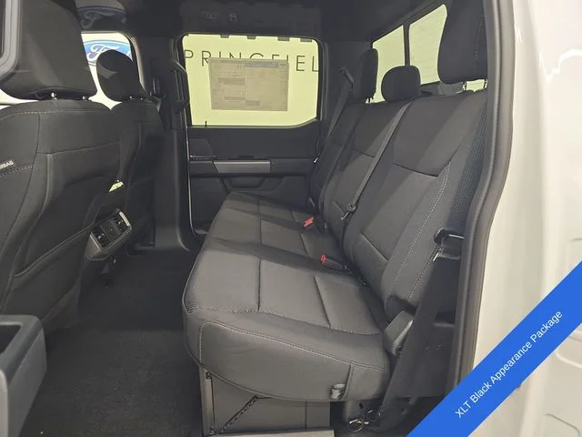 New 2026 Oxford White Ford XLT image 22
