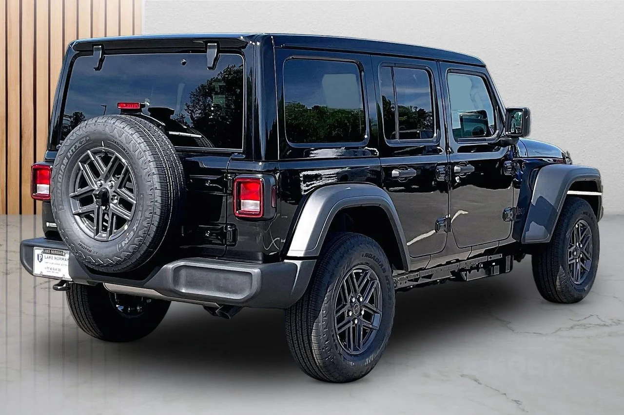 New 2026 Black Clearcoat Jeep Sport S image 9