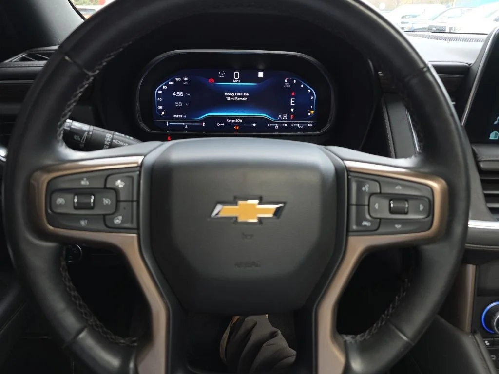 Used 2023 Black Chevrolet High Country image 15