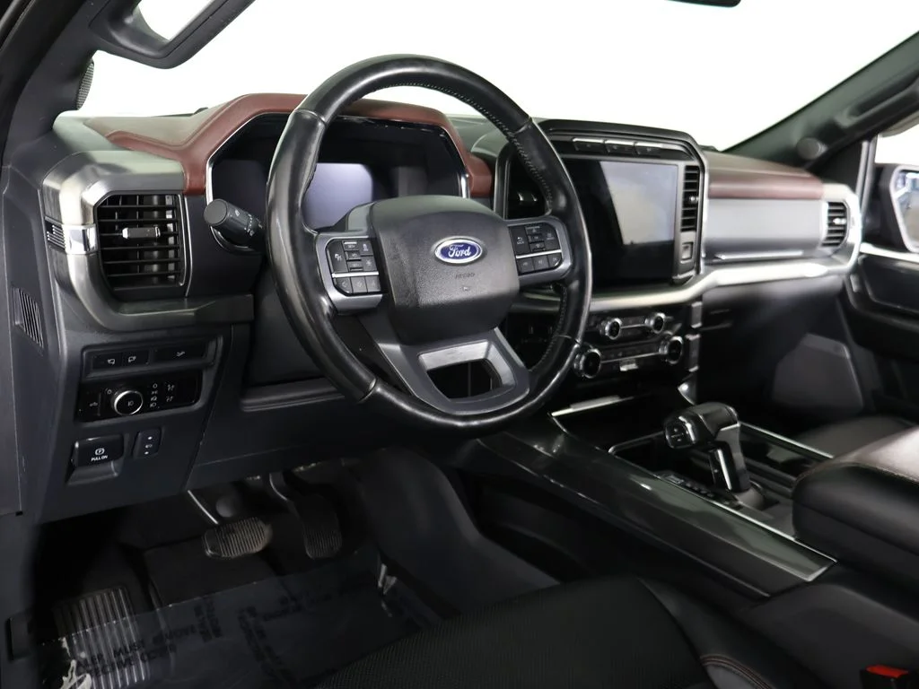 Used 2023 Agate Black Metallic Ford Lariat image 30