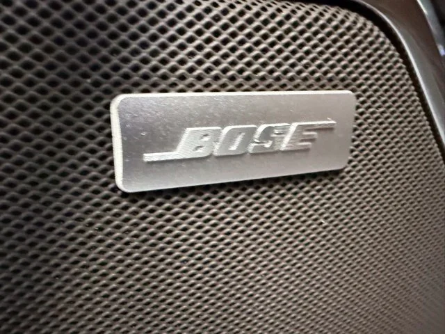 New 2026 Glacier White Tricoat GMC SLT image 15