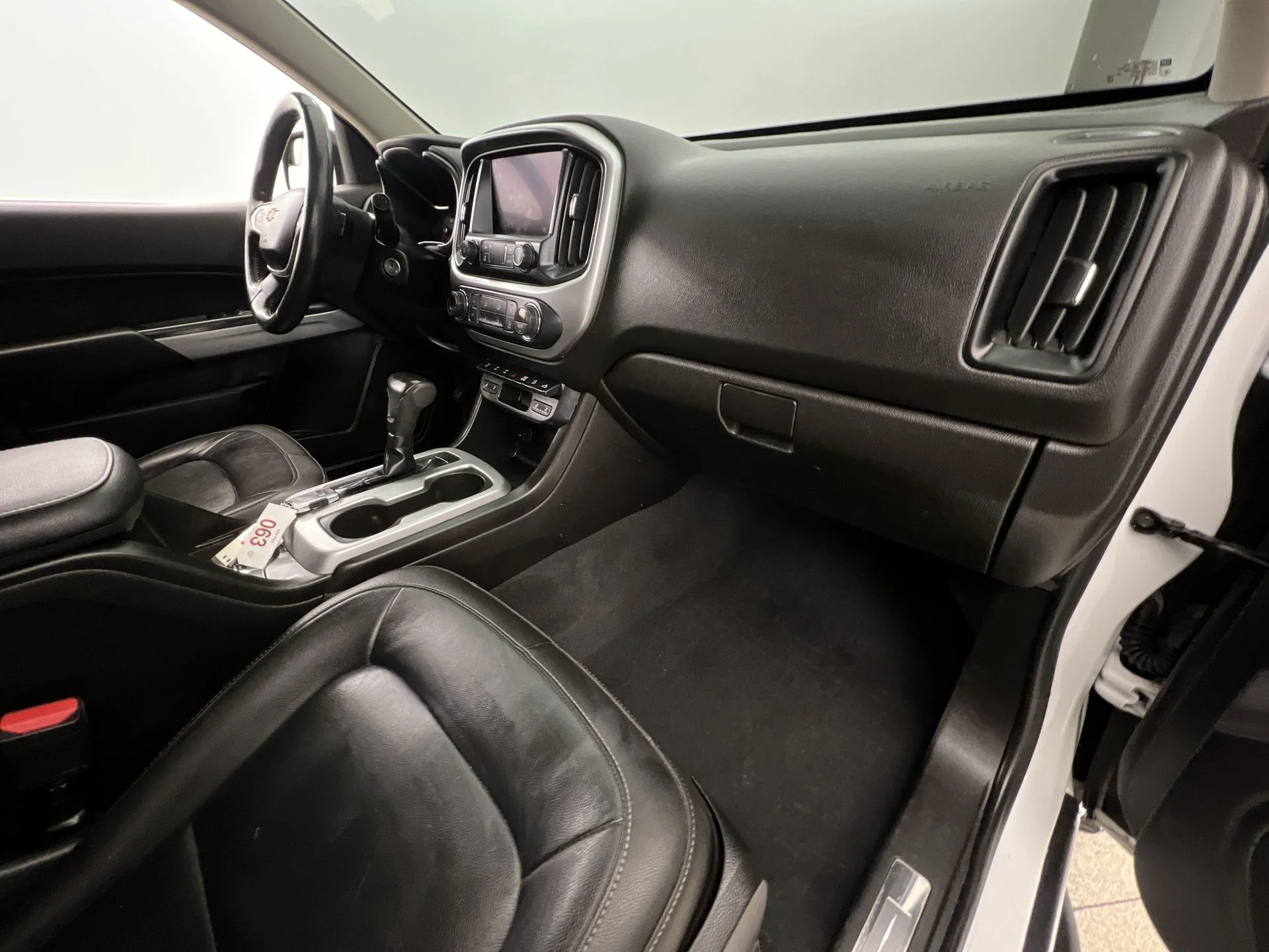 2019 Chevrolet Colorado ZR2 - Photo 13