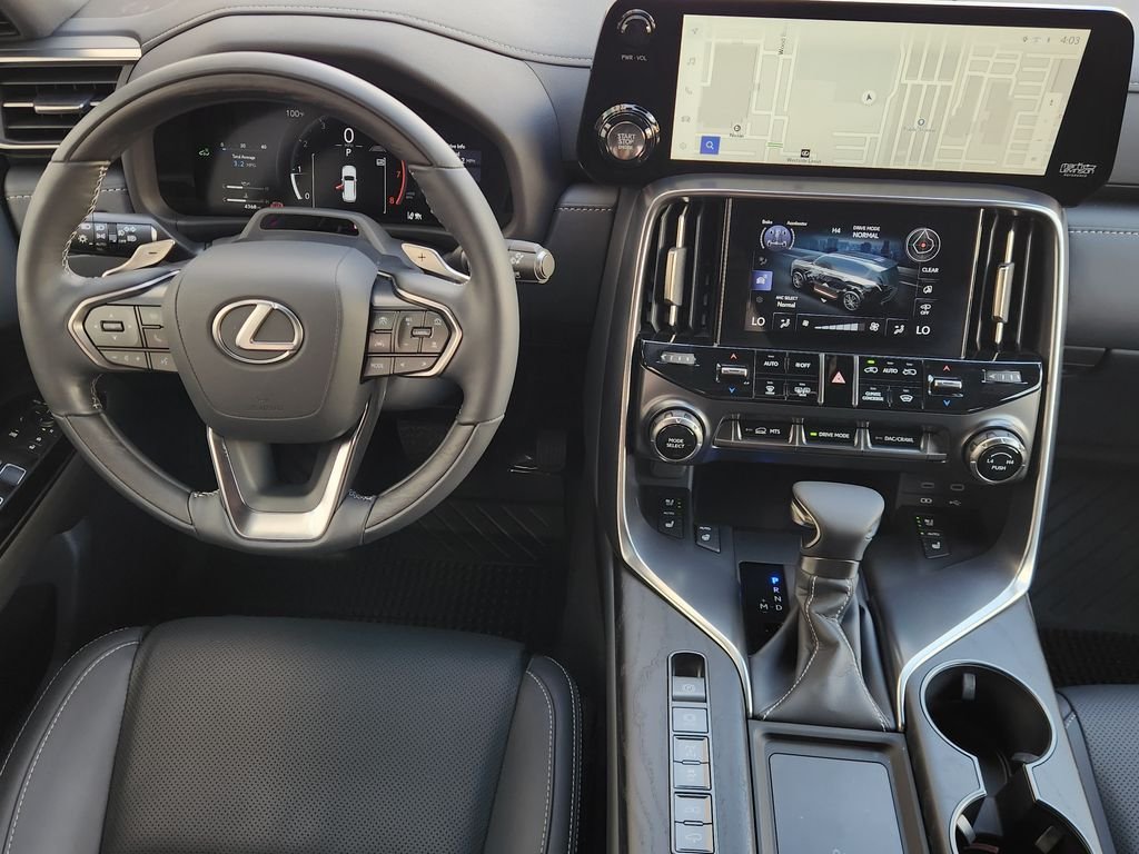 Certified Used 2026 EMINENT WHITE PEARL Lexus 600 Luxury image 28