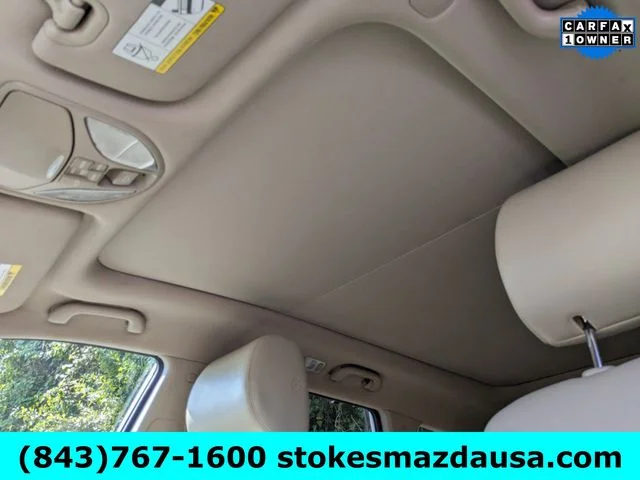 Used 2014 White Hyundai Limited image 3
