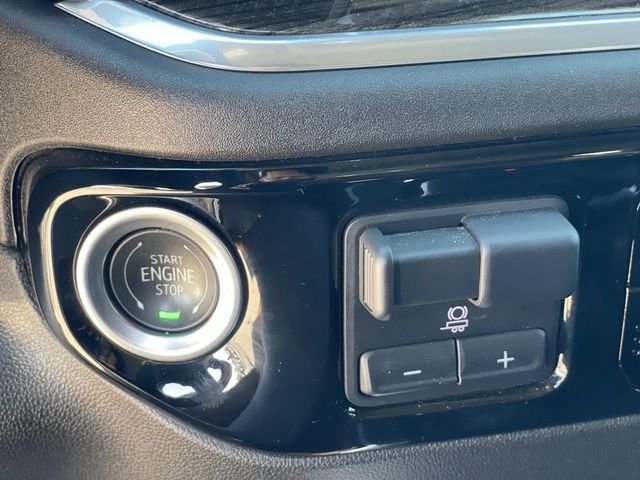 Used 2024 Red Chevrolet RST image 18