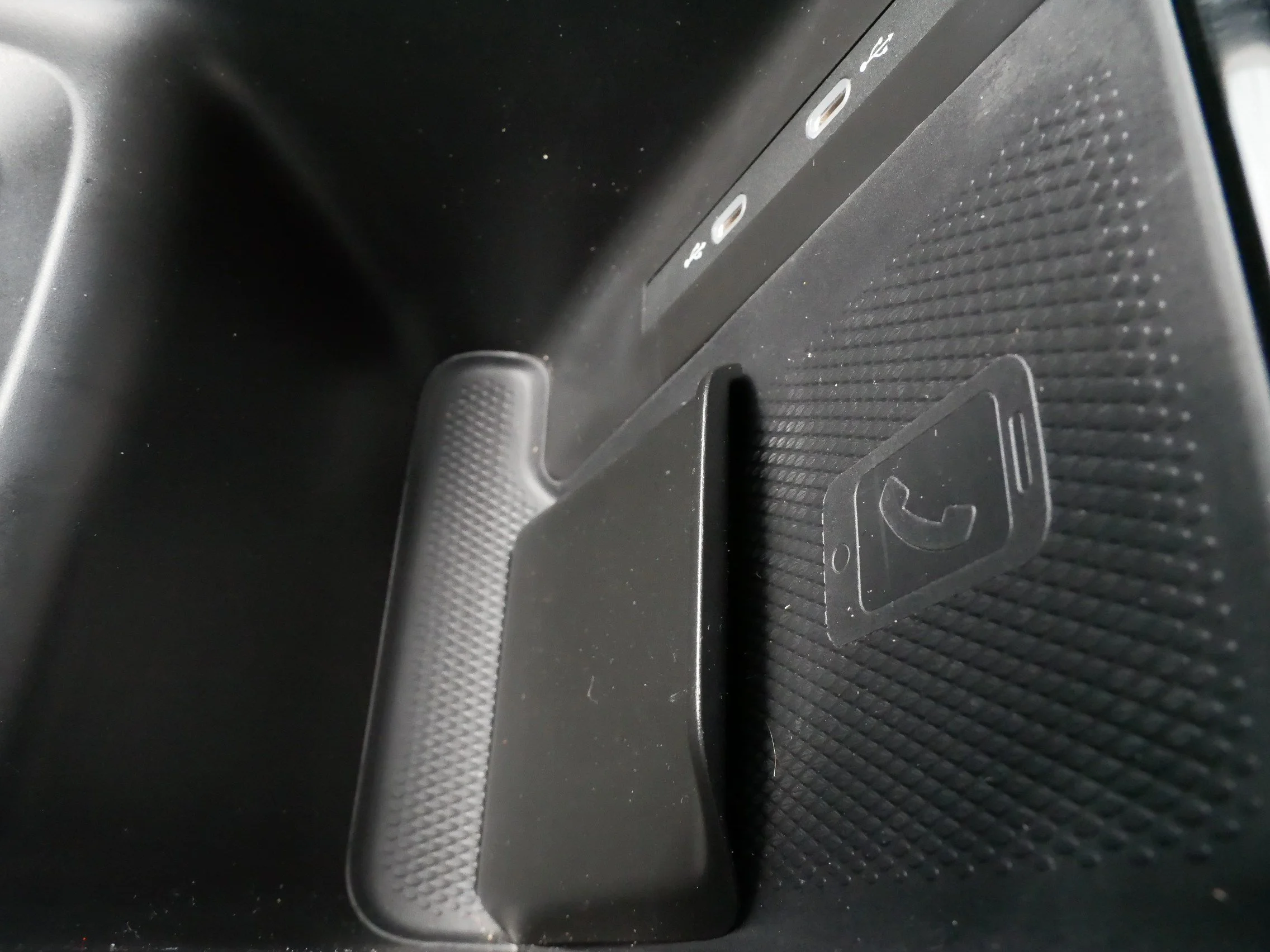 Certified Used 2025 Pure Gray Volkswagen Pro image 27