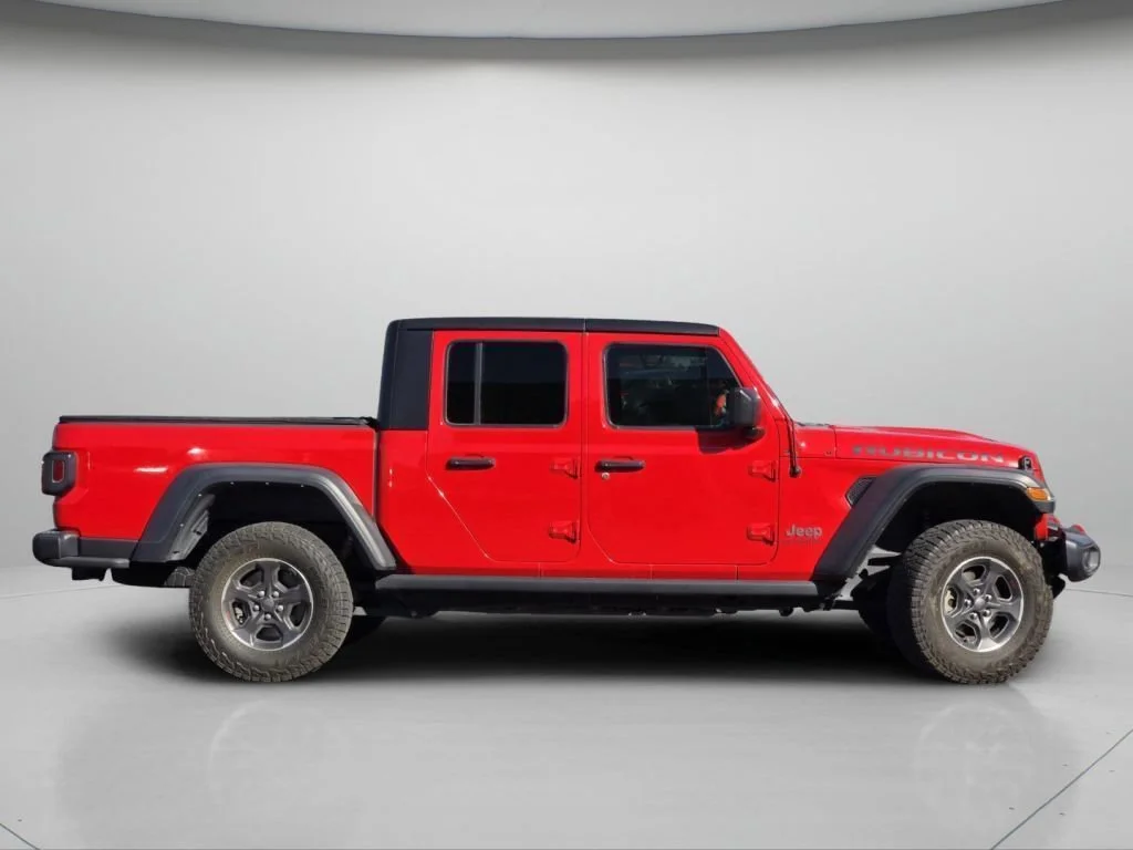 Used 2022 Firecracker Red Clearcoat Jeep Rubicon image 26