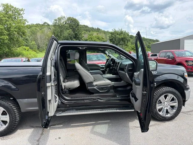 Used 2019 Agate Black Metallic Ford XLT image 37