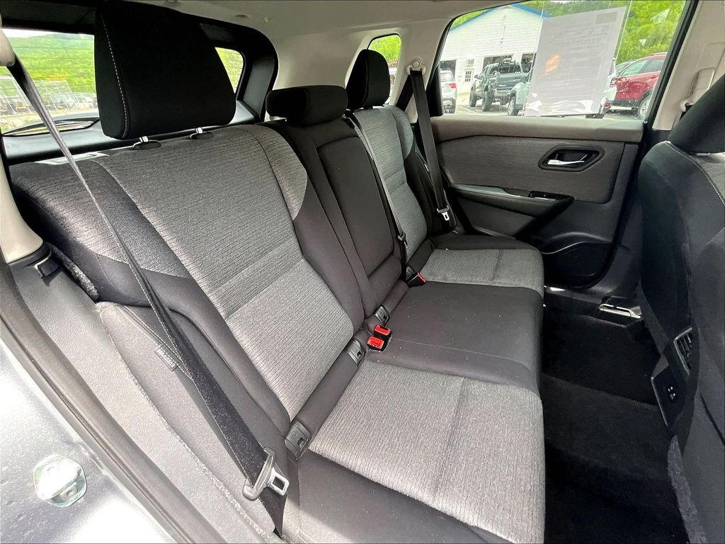 Used 2023 Gun Metallic Nissan SV image 16