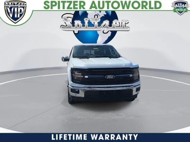 New 2024 Oxford White Ford XLT image 3
