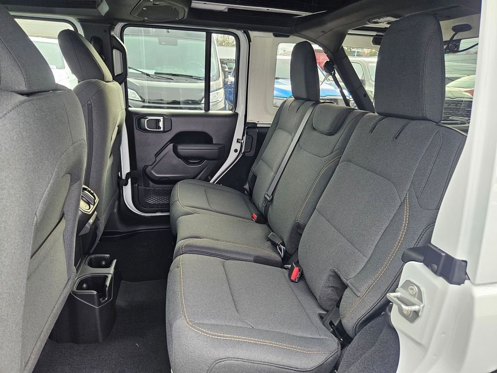 2026 Jeep Wrangler 4-Door Willys - Photo 15
