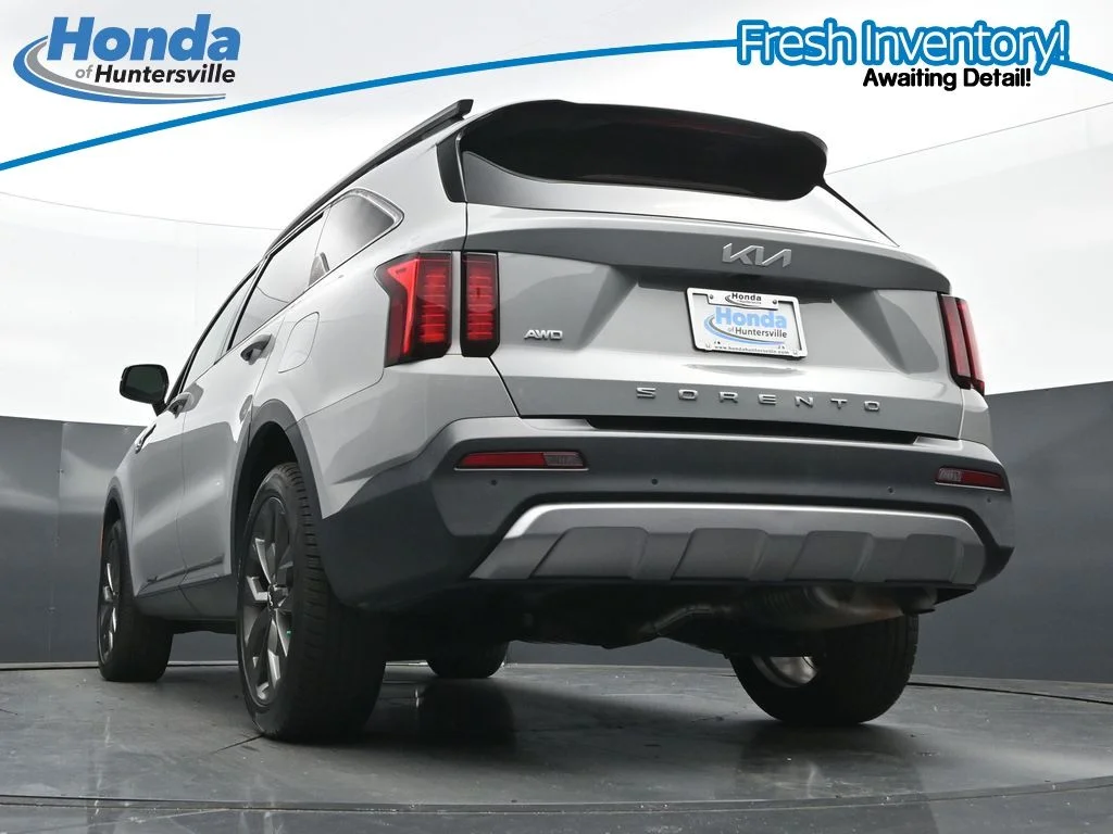 Used 2022 Gray Kia X-Line EX image 35