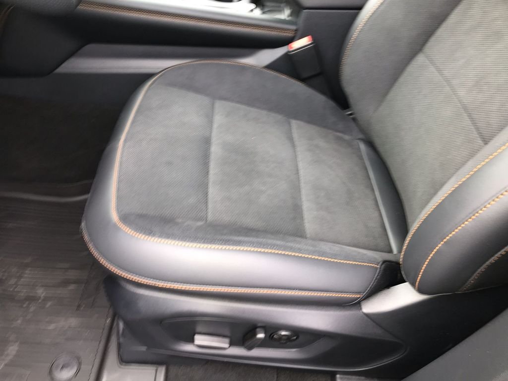 New 2026 Space White Metallic Ford Tremor® image 12