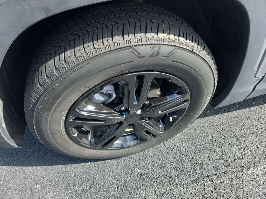2024 GMC Terrain SLE - Photo 10