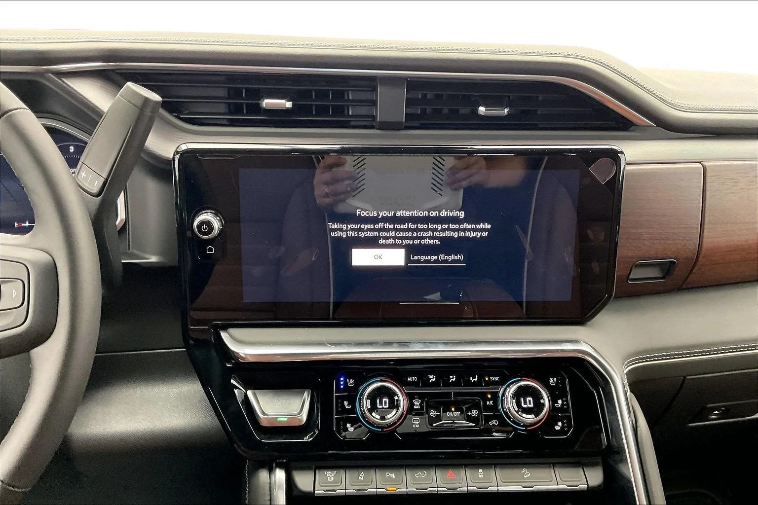 New 2026 Glacier White Tricoat GMC Denali Ultimate image 7