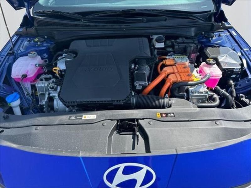 Used 2025 Intense Blue Hyundai SEL Sport image 21