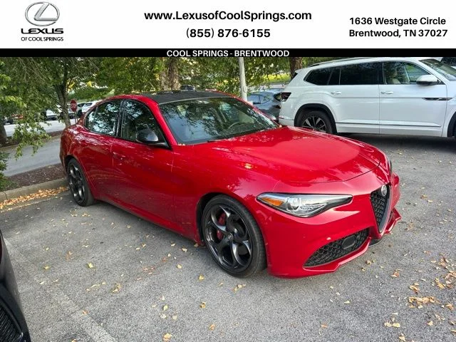 Used 2020  Alfa Romeo Ti Sport image 1