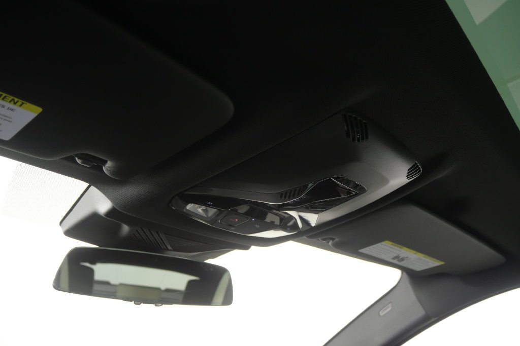 New 2027 Brooklyn Grey Metallic BMW xDrive28i image 22