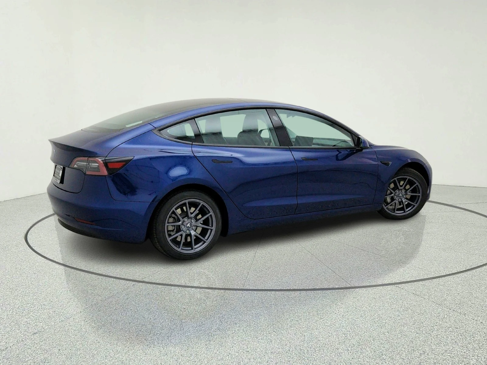 Used 2023 Deep Blue Metallic Tesla SEDAN image 15