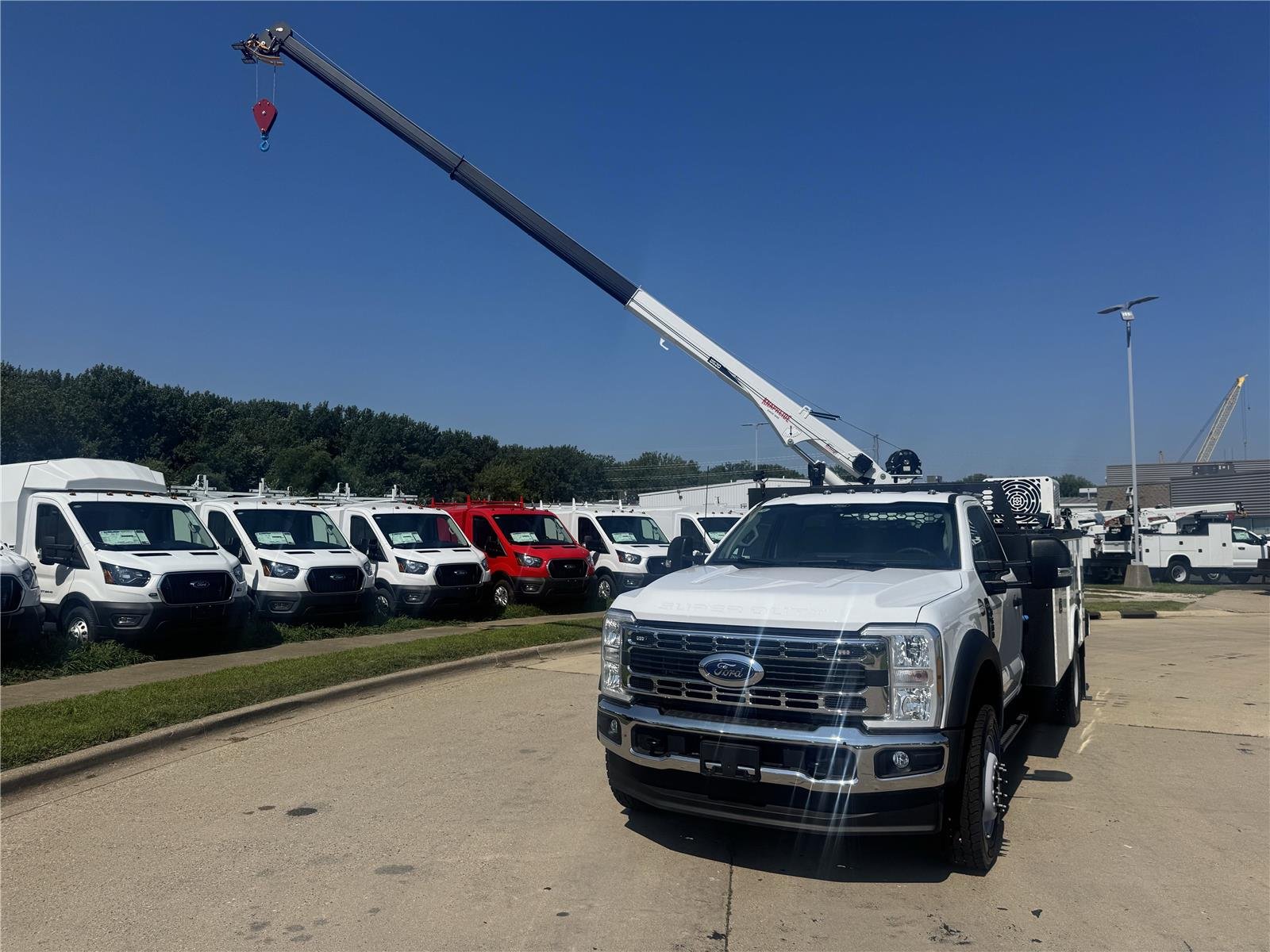2024 Ford F-600 Super Duty Chassis Cab XL - Photo 38