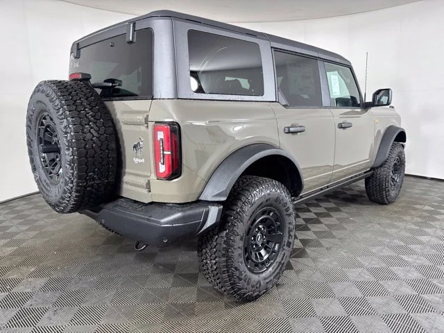 New 2026 Marsh Gray Ford Badlands image 3